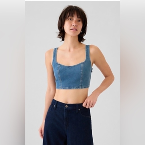 Gap Cropped Denim Jean Medium Wash BRAMI Top Size 2 Petite NWT - Picture 1 of 8